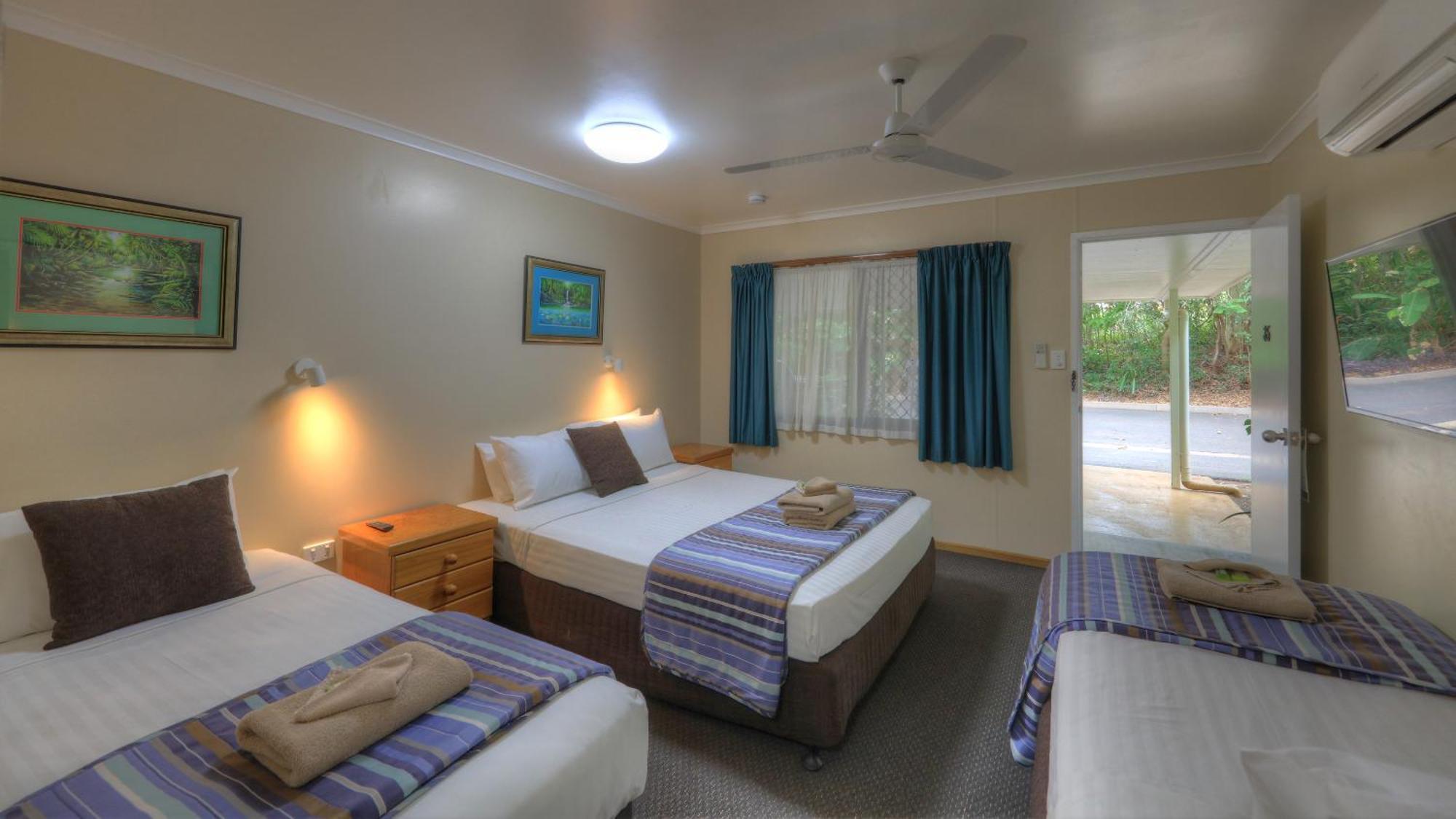Atherton Hinterland Motel Room photo
